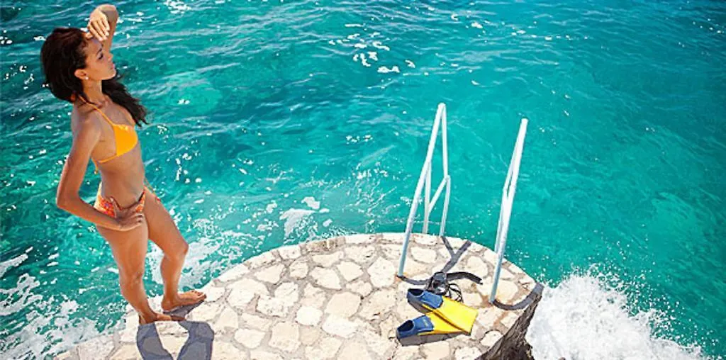 Hotel Idle Awhile Cliffs Negril